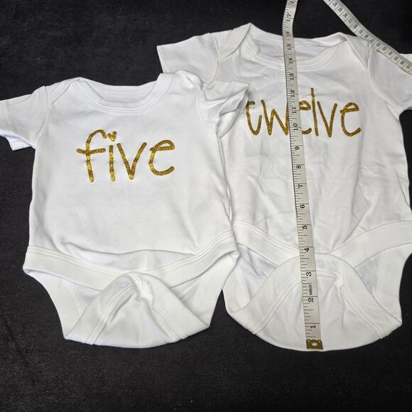 Seize The Moment JumpOff Jo Milestone Newborn Bodysuit Set Gold Glitter No Print - Picture 7 of 11